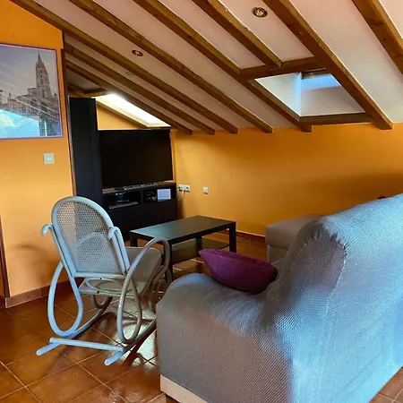 Casa Balmori El Peral 콜롬브레스